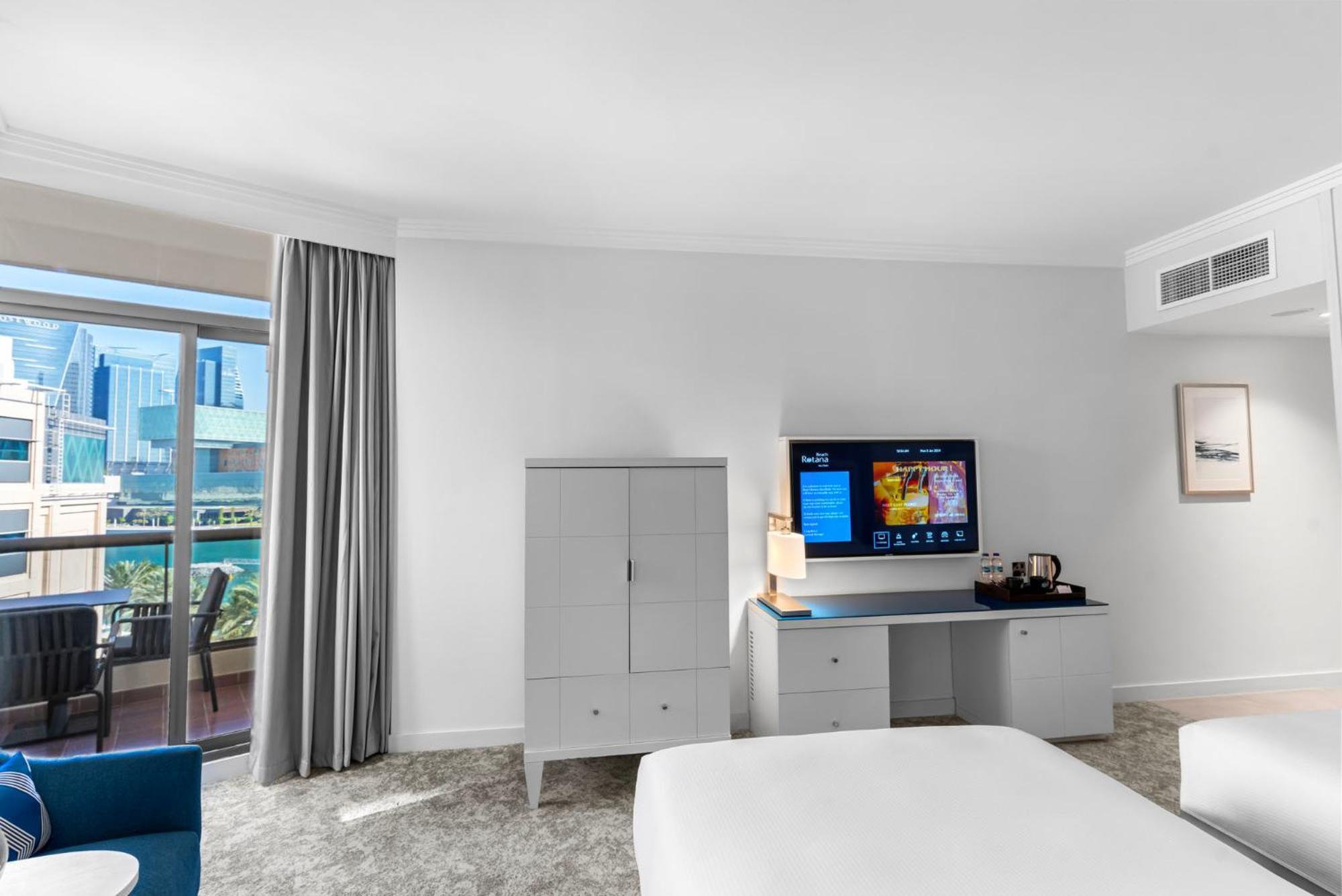 فندق الشاطىء روتانا - أبوظبي أبو ظبي المظهر الخارجي الصورة A guest room at the Hilton San Diego Bayfront