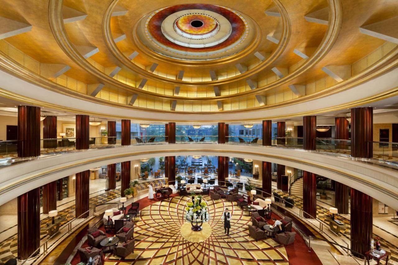 فندق الشاطىء روتانا - أبوظبي أبو ظبي المظهر الخارجي الصورة The lobby of the hotel